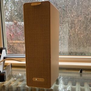 IKEA Sonos Symfonisk E1801 Wi-Fi Bookshelf Speaker White Sleek Modern